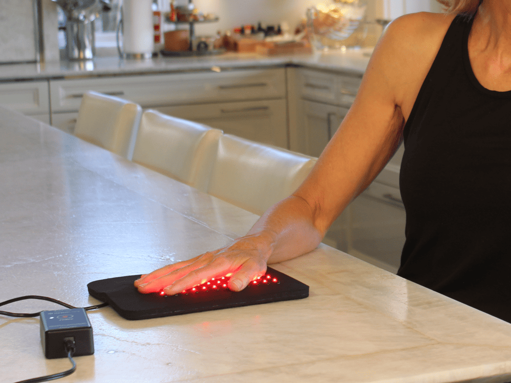 medium red light therapy pad for arthritis pain product image for gallery