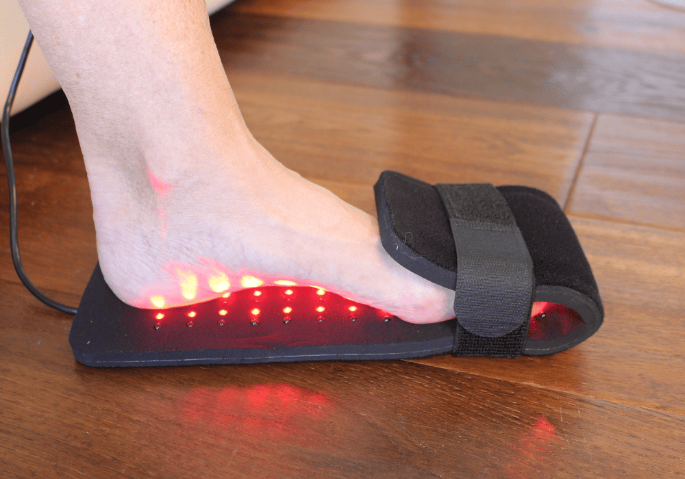 long red light therapy pad for foot pain example use
